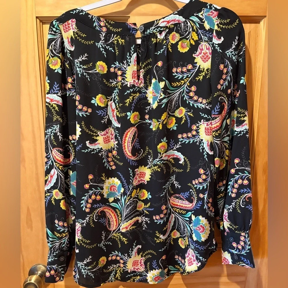 LOFT this flattering